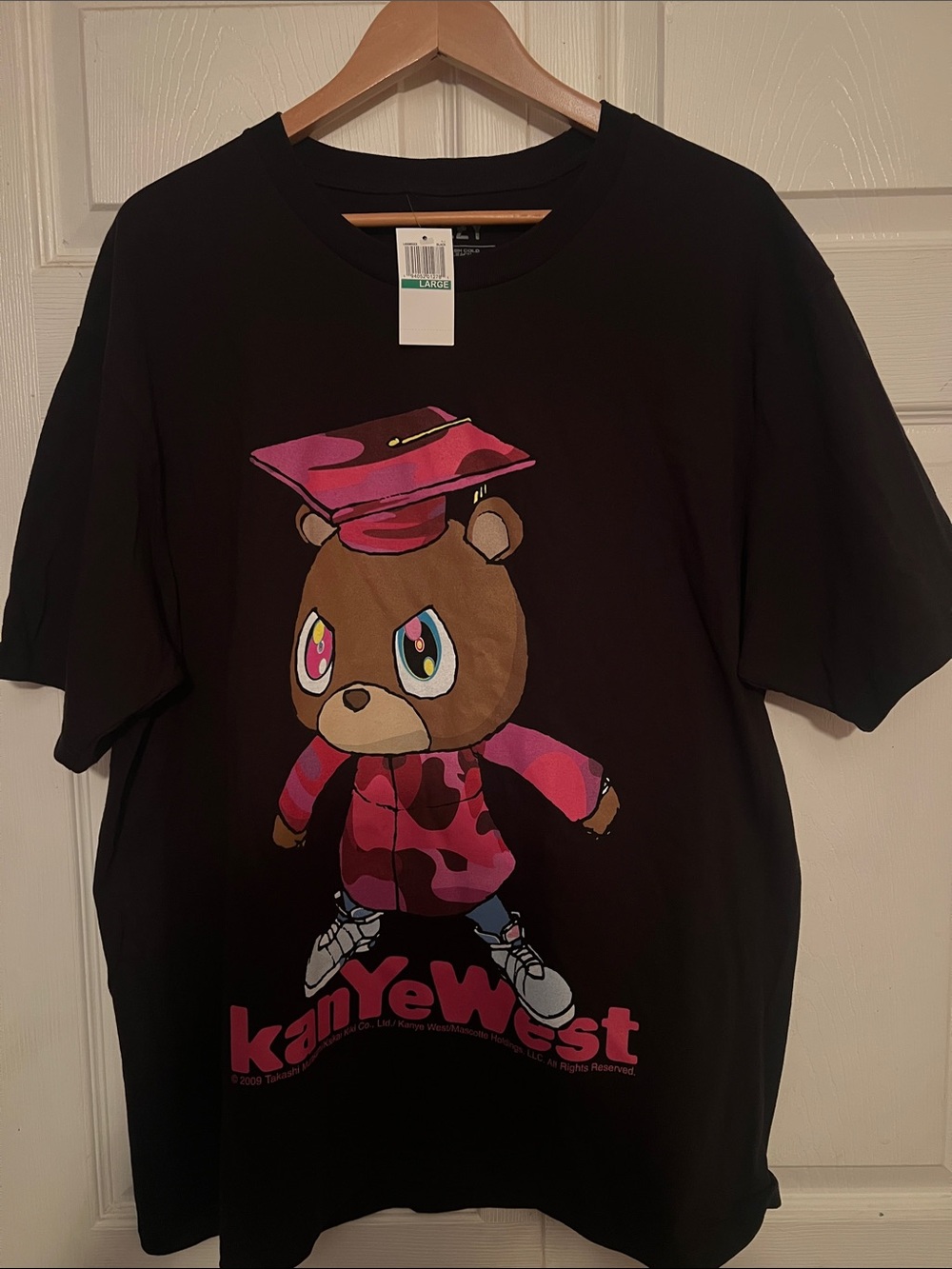 YEEZY Kanye x Takashi Murakami Men's T Shirt 2009 Graduation Bear- Large NWT